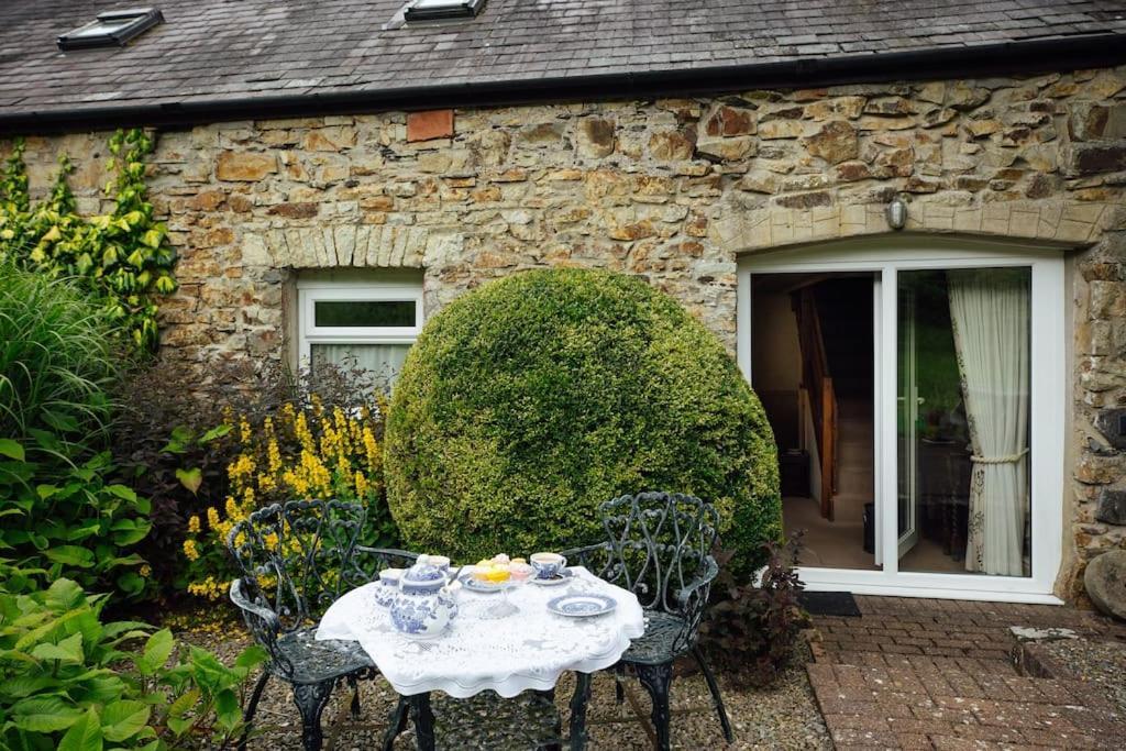 Dairy Cottage At Scolton Cottages - Indoor Pool Haverfordwest Exteriör bild